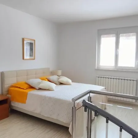 아파트 Classy With Garden View Laura *